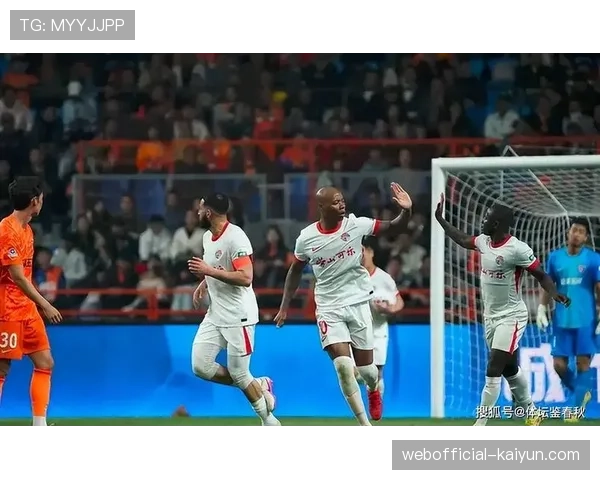 青岛海牛全队换血17名新援 免签策略能否在负分下成功保级